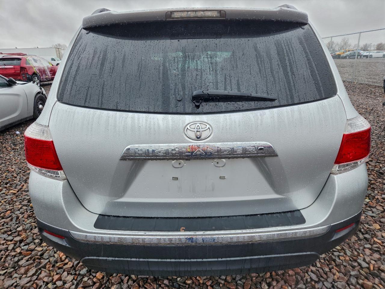 2013 TOYOTA HIGHLANDER