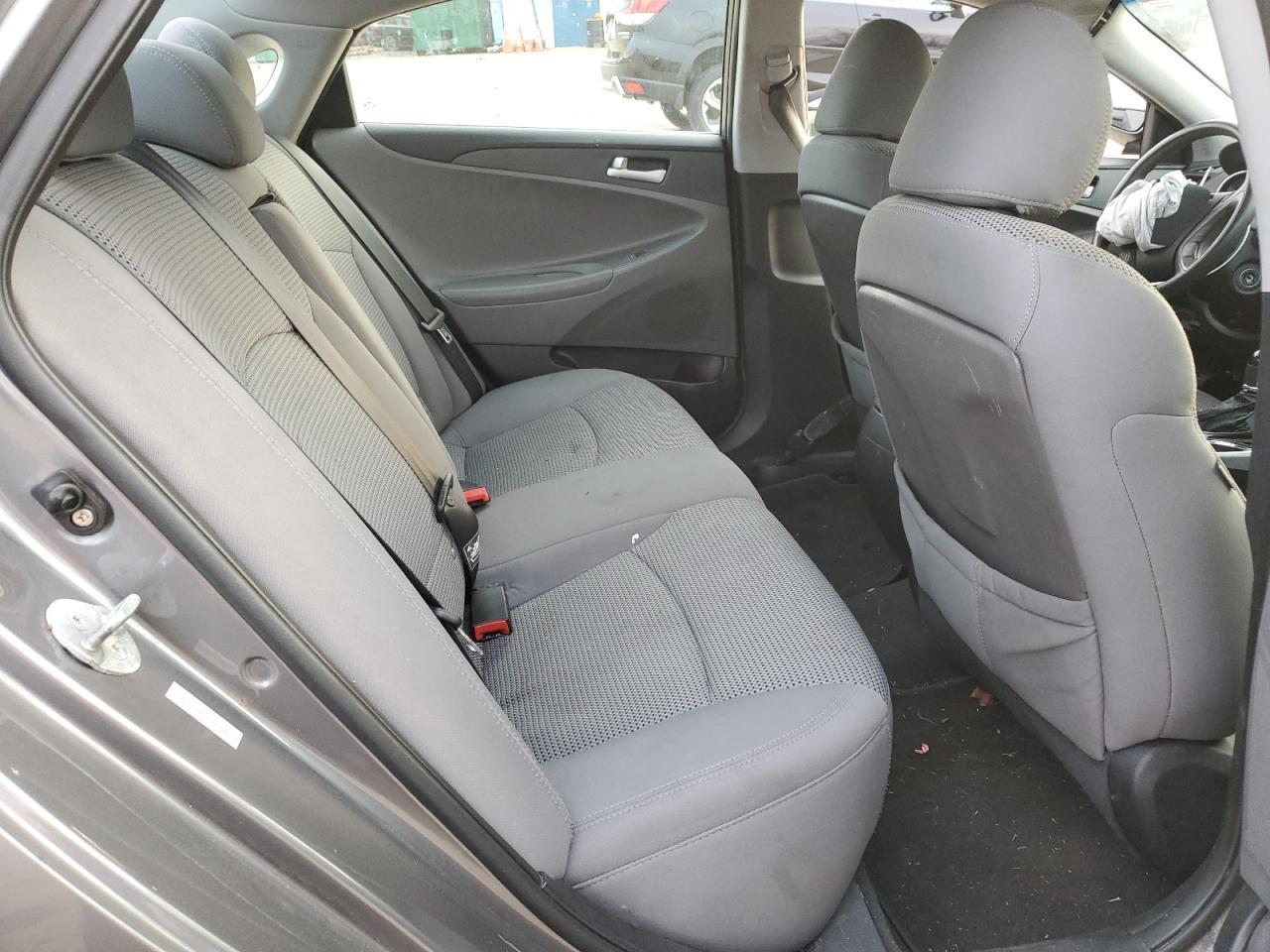 2011 HYUNDAI SONATA
