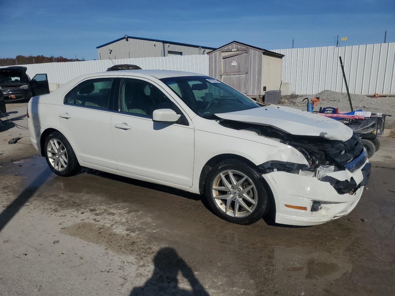 2011 FORD FUSION