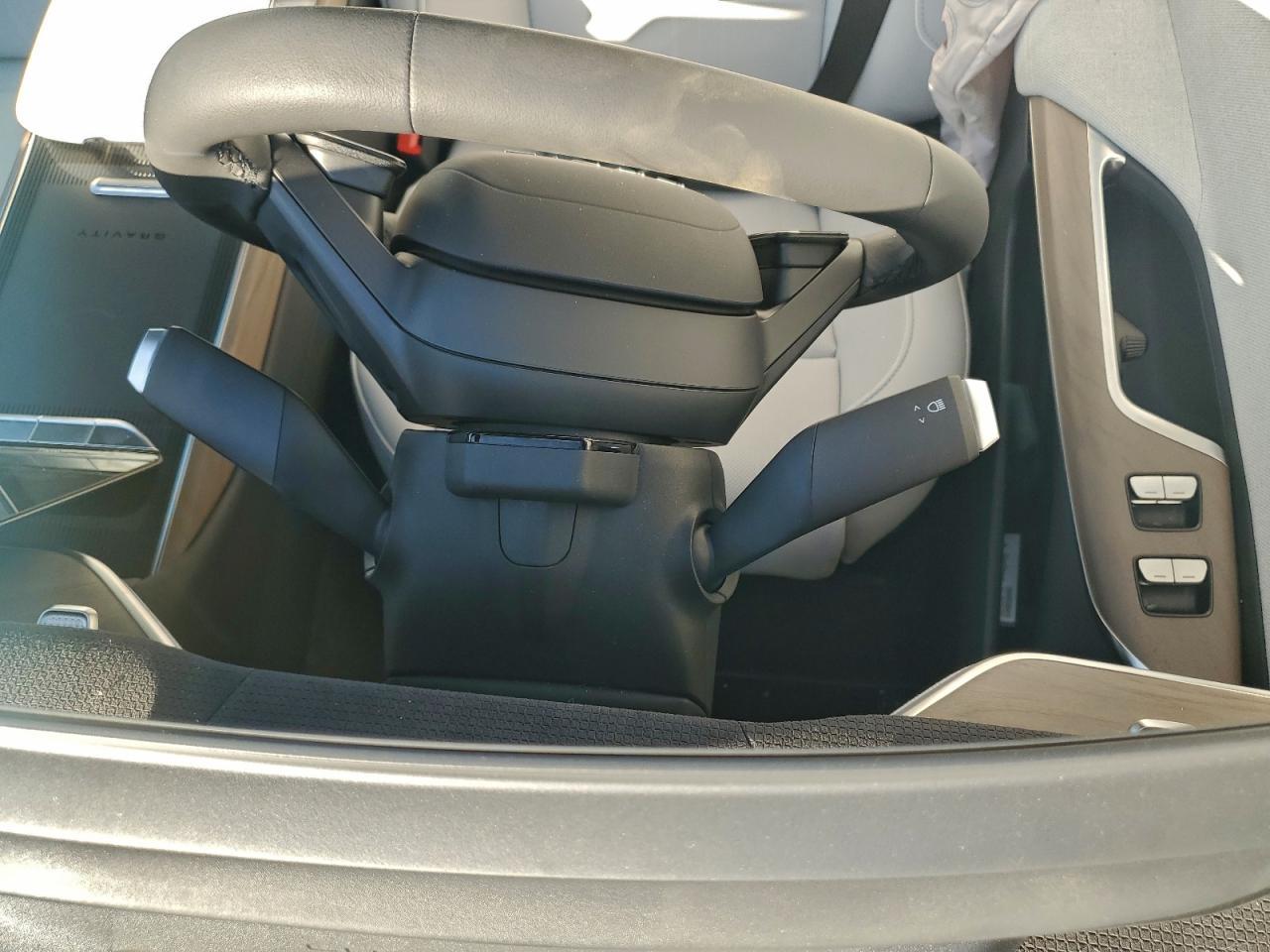 2026 Lucid Motors Gravity