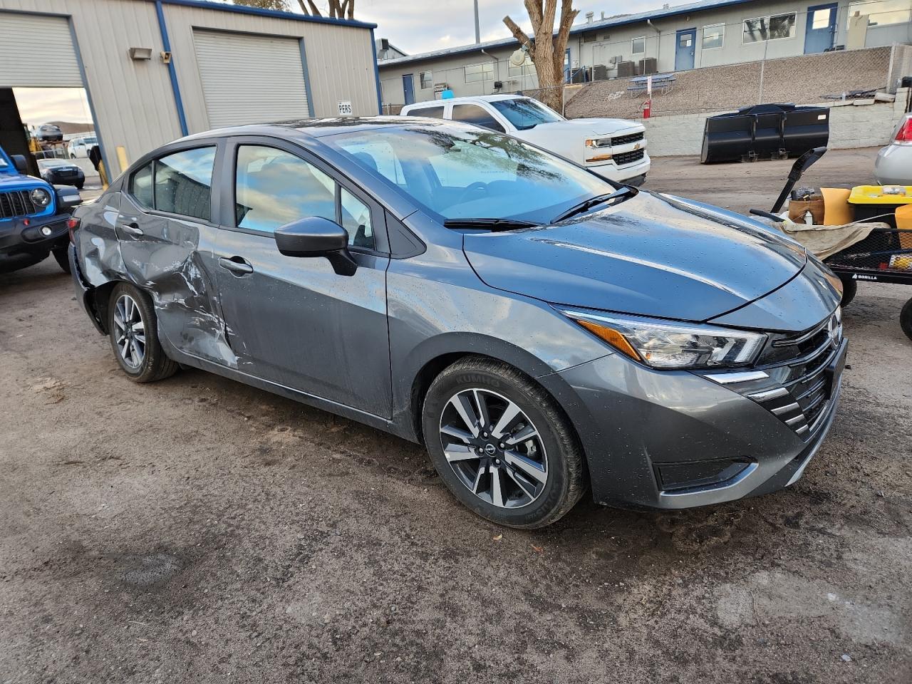 2025 NISSAN VERSA