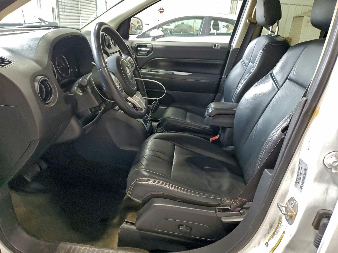 2017 JEEP Compass