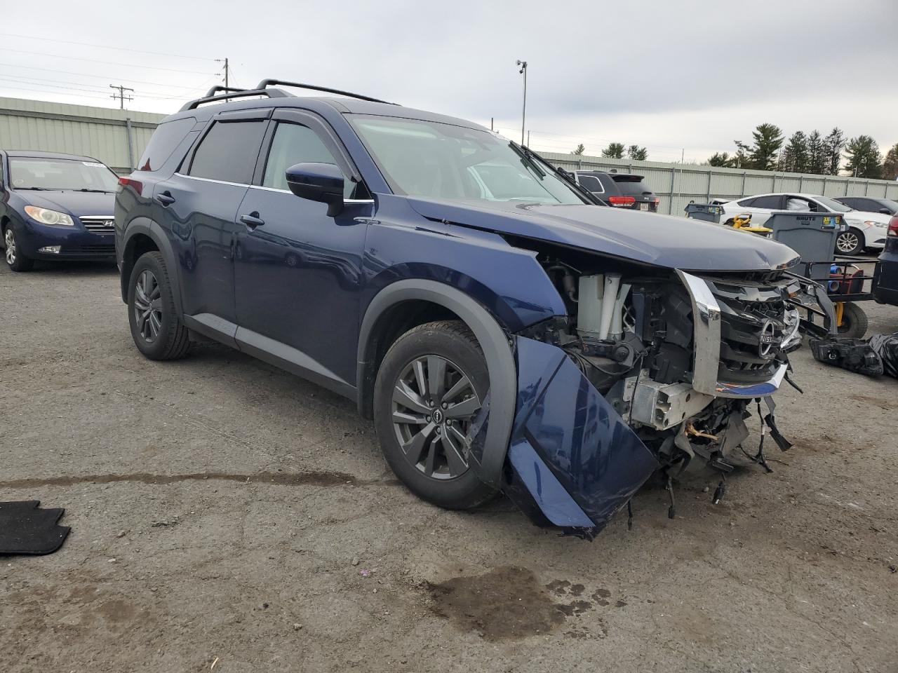 2022 NISSAN PATHFINDER