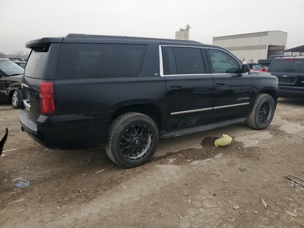 2017 CHEVROLET Suburban