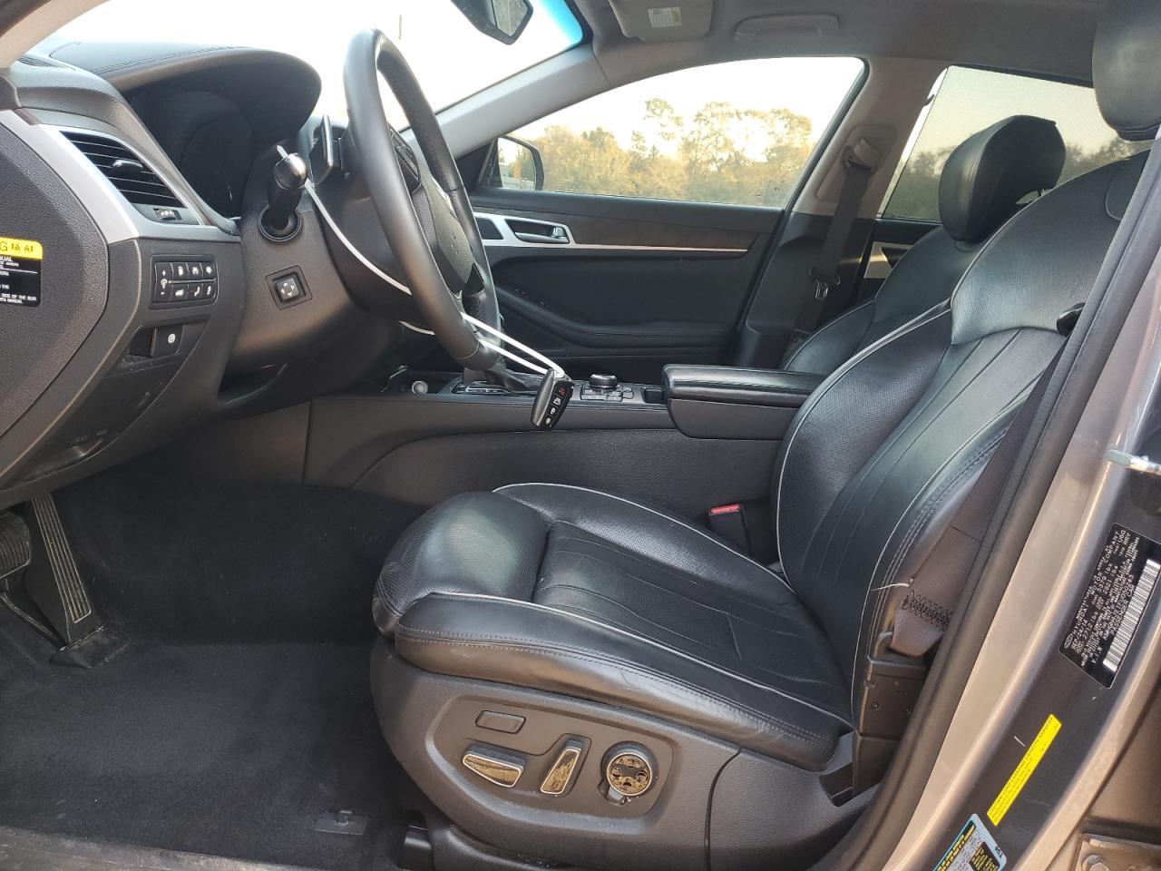 2015 HYUNDAI GENESIS