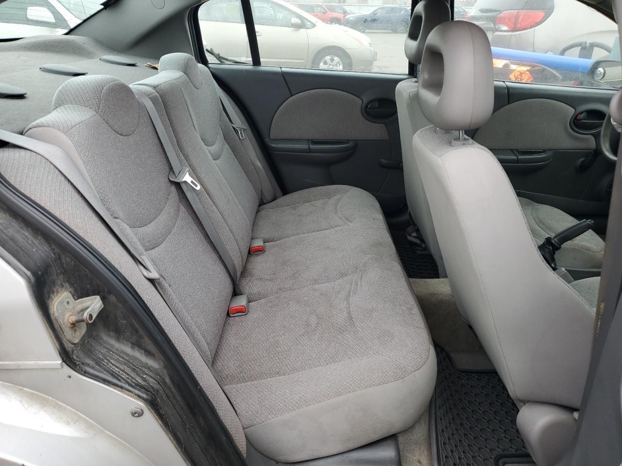 2004 SATURN Ion