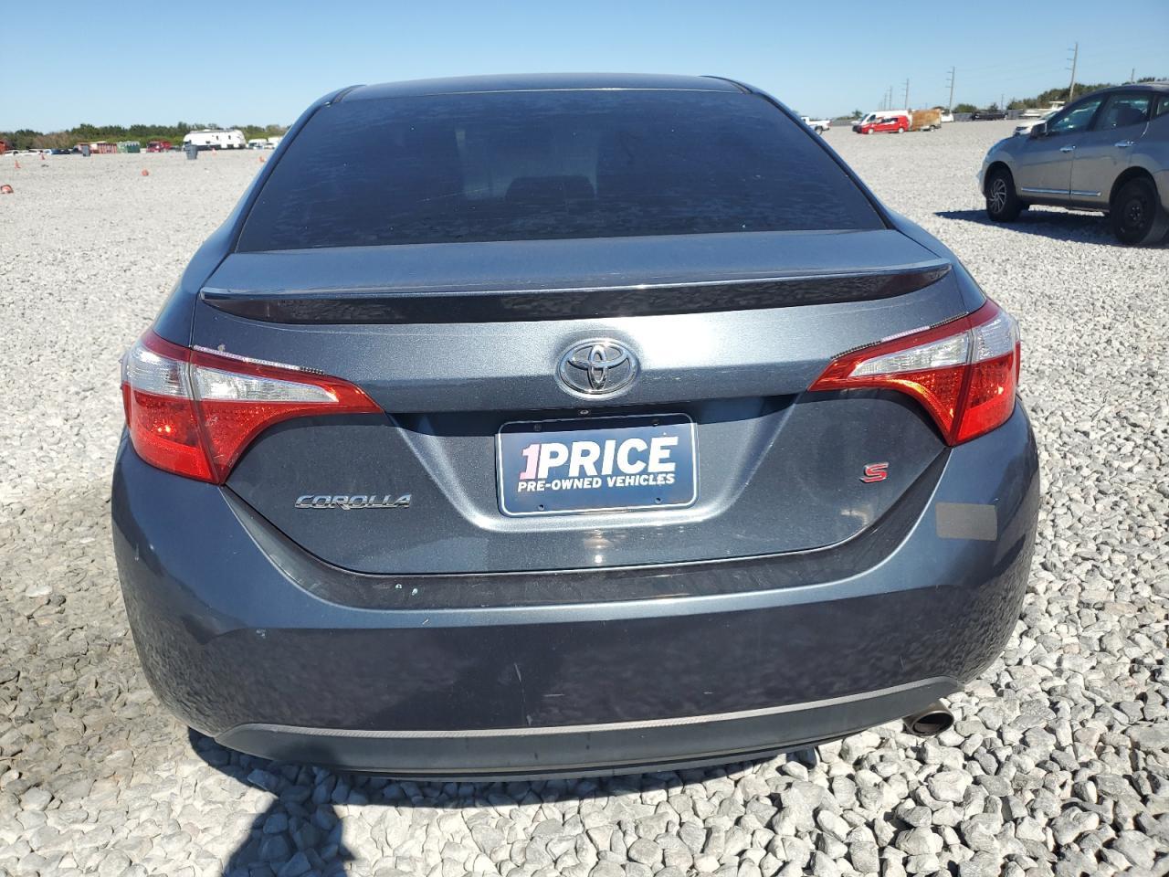 2015 TOYOTA COROLLA