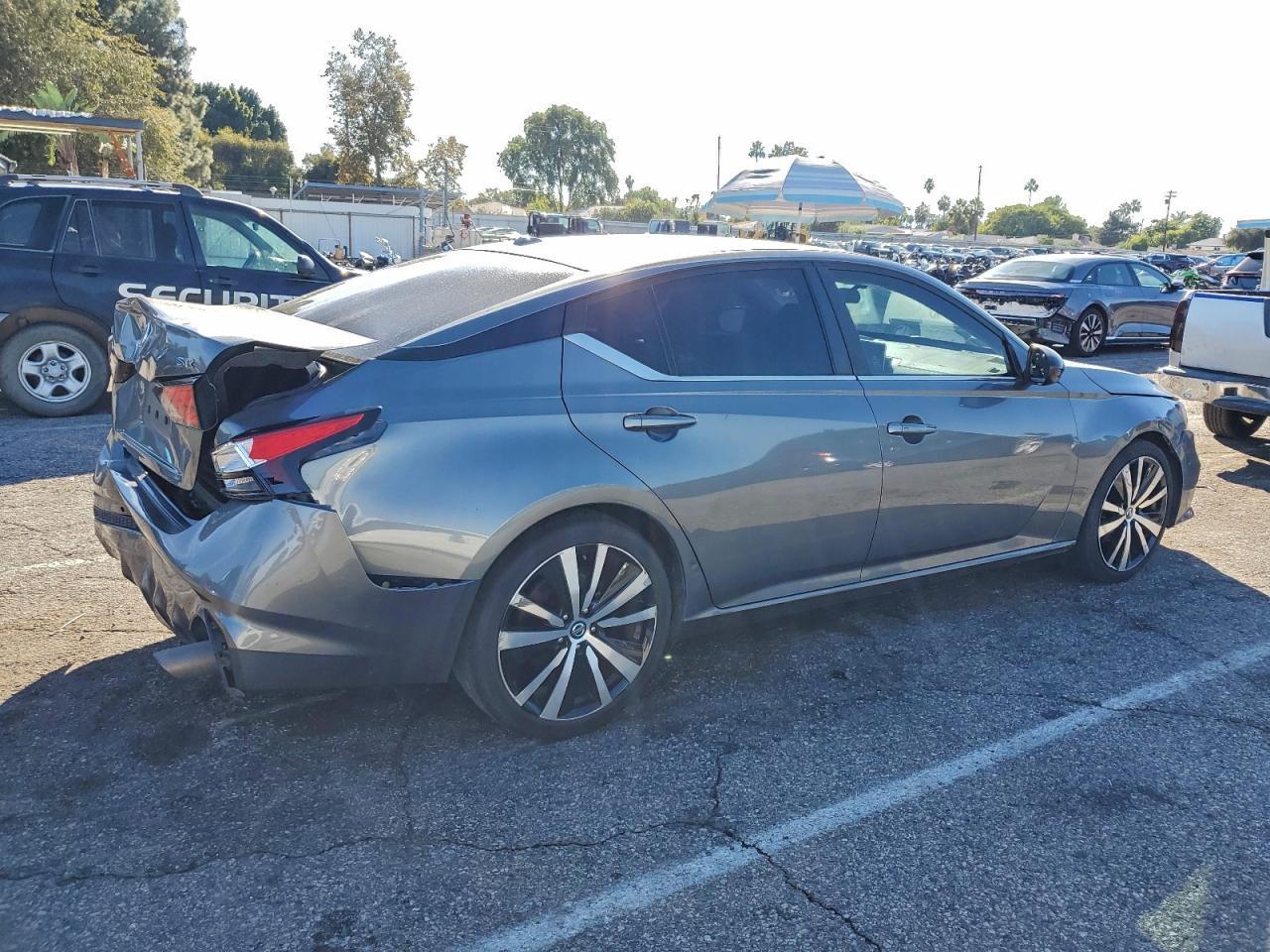 2020 NISSAN ALTIMA