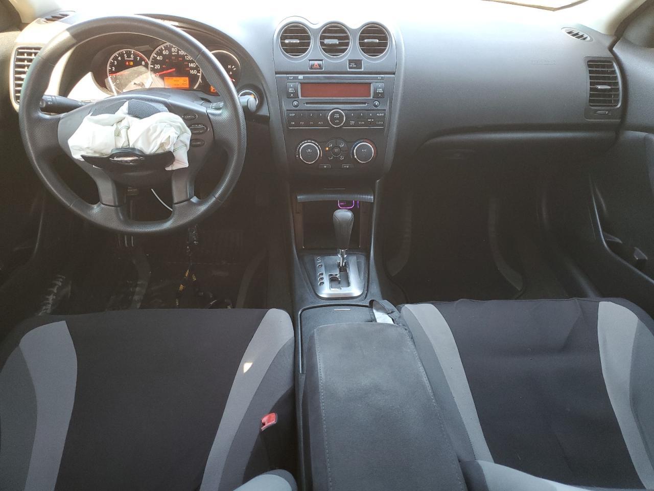 2010 NISSAN ALTIMA