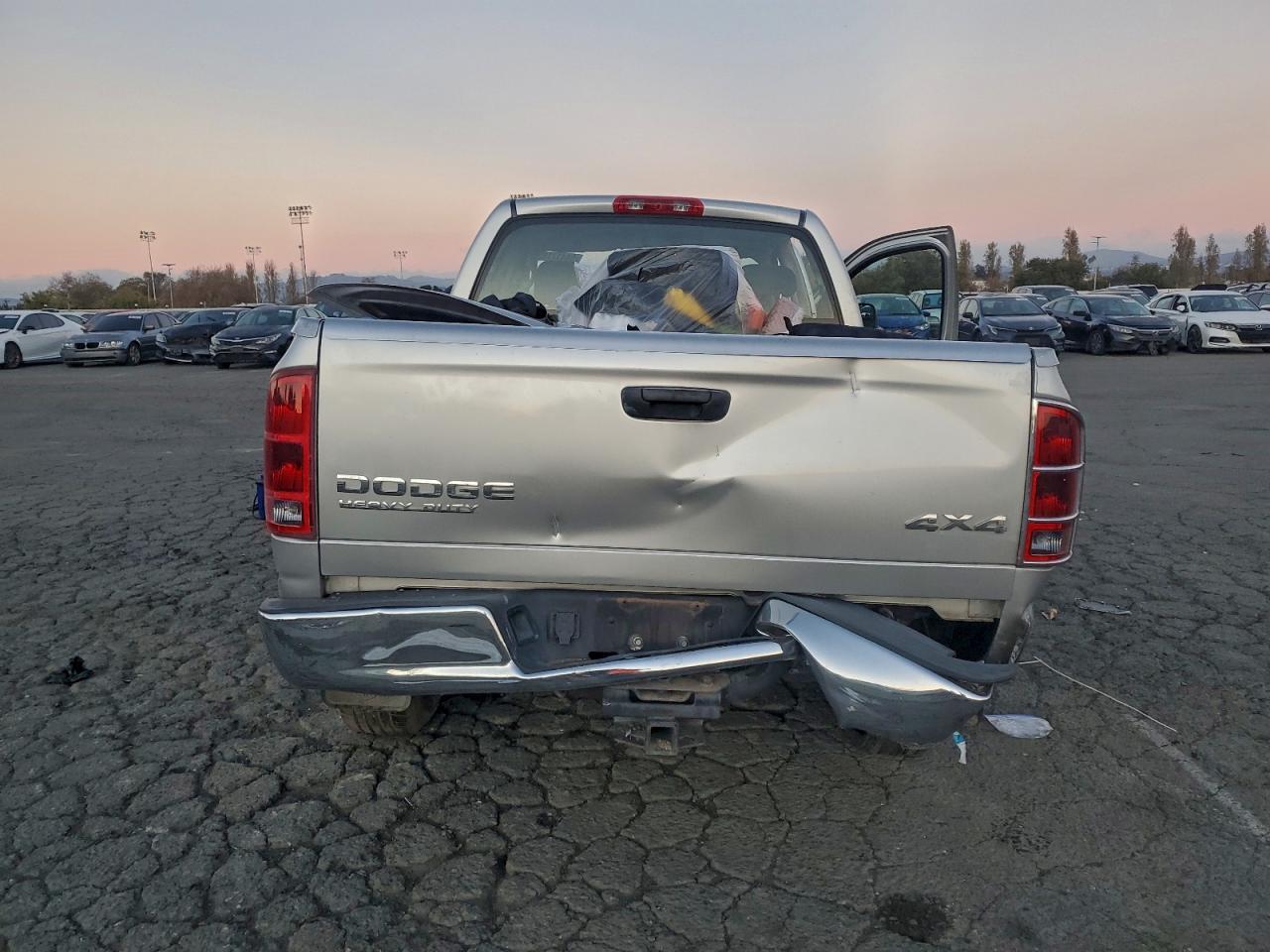 2004 DODGE Ram 2500