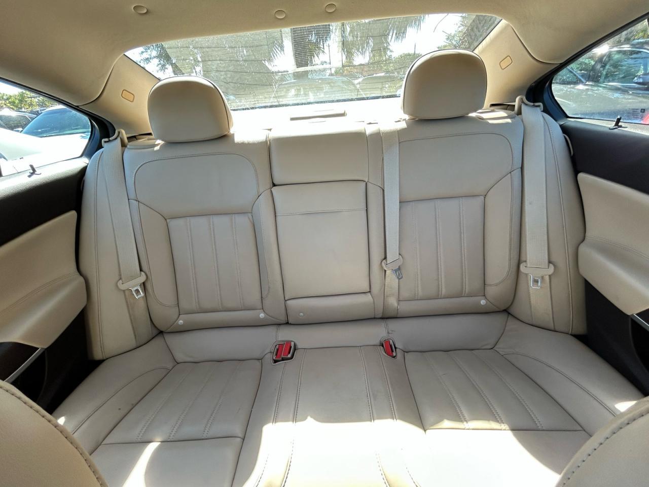 2013 BUICK Regal