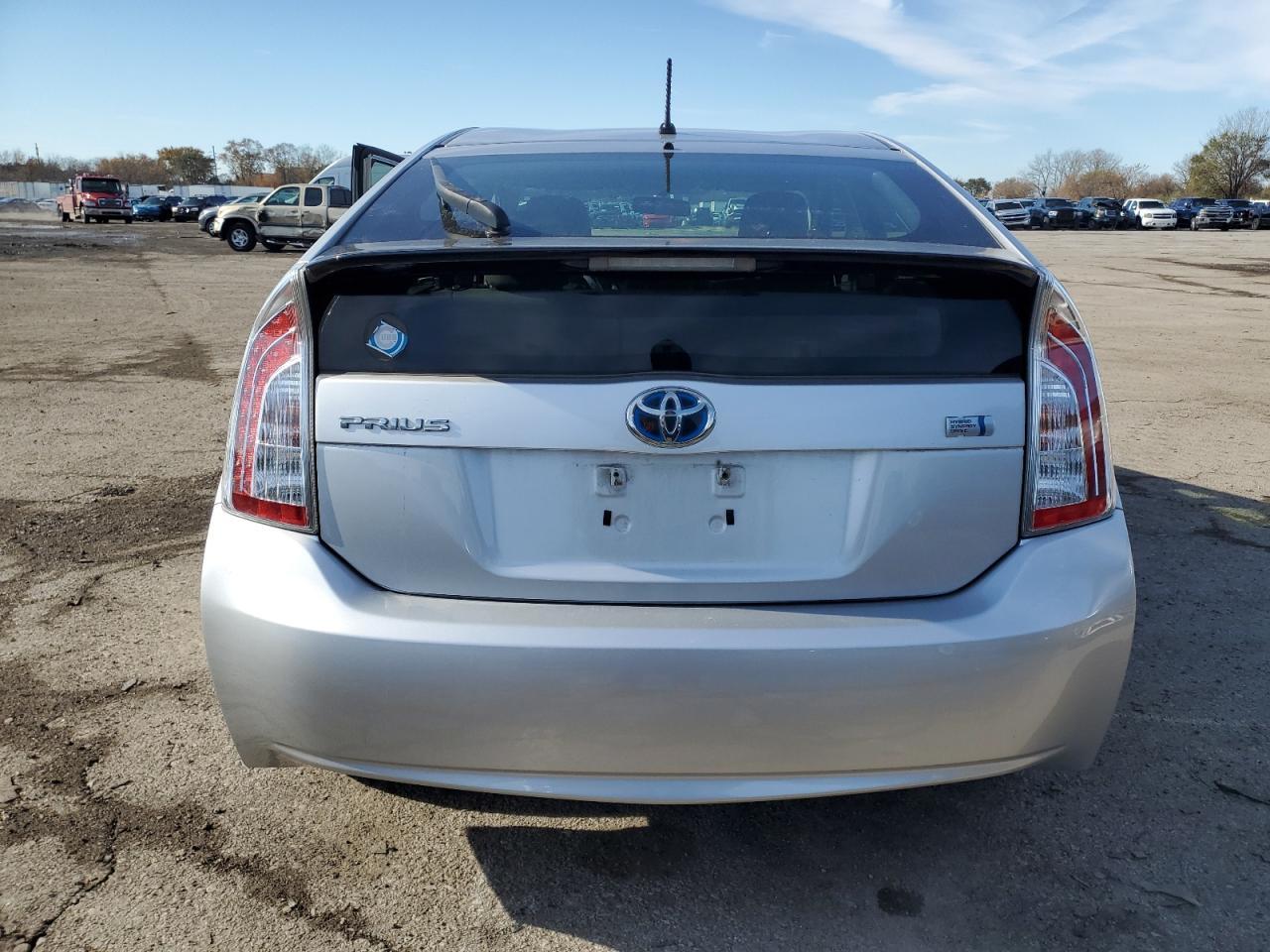 2013 TOYOTA PRIUS
