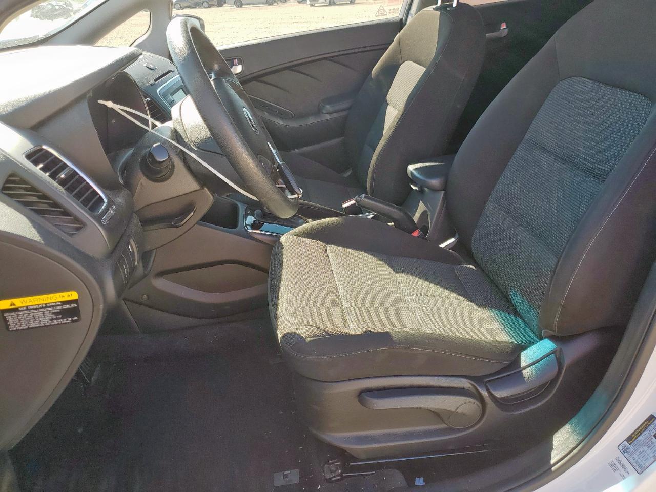 2017 KIA FORTE