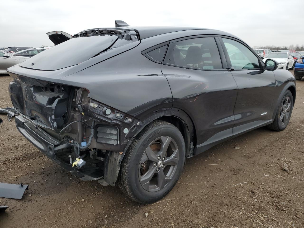 2022 FORD Mustang Mach-E