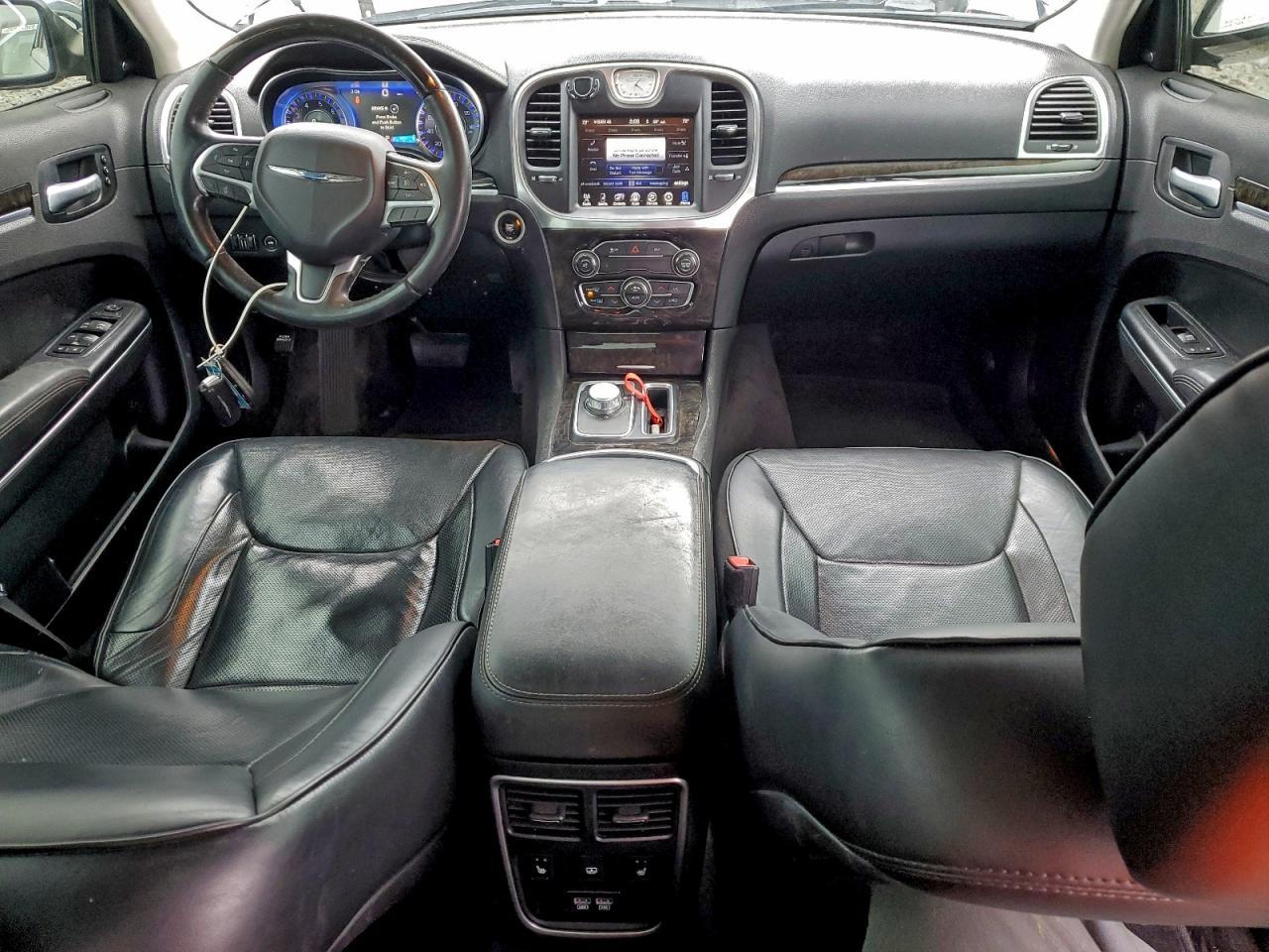 2016 CHRYSLER 300