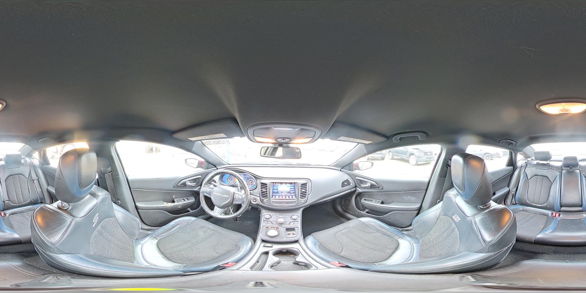 2016 CHRYSLER 200
