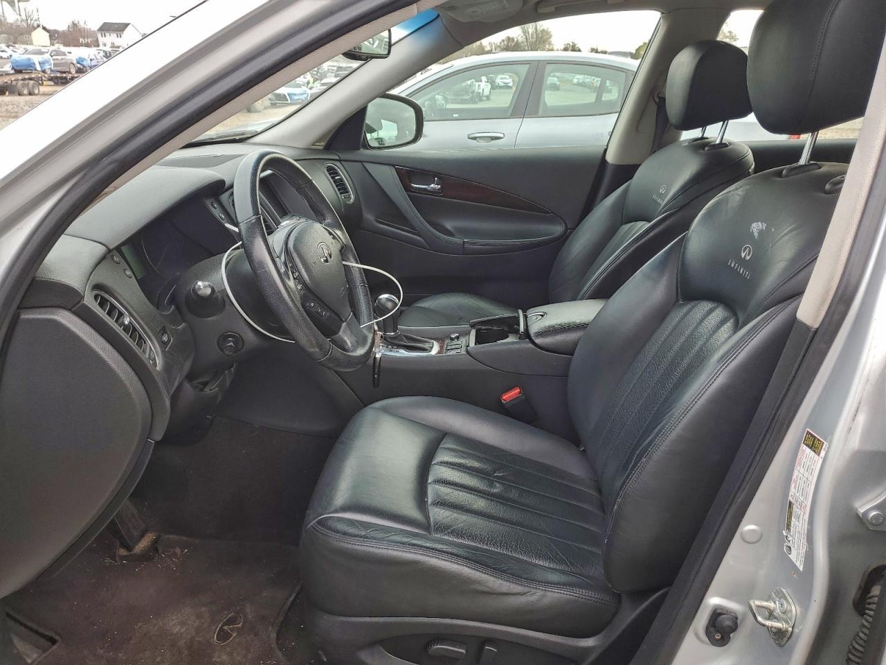 2010 INFINITI EX35