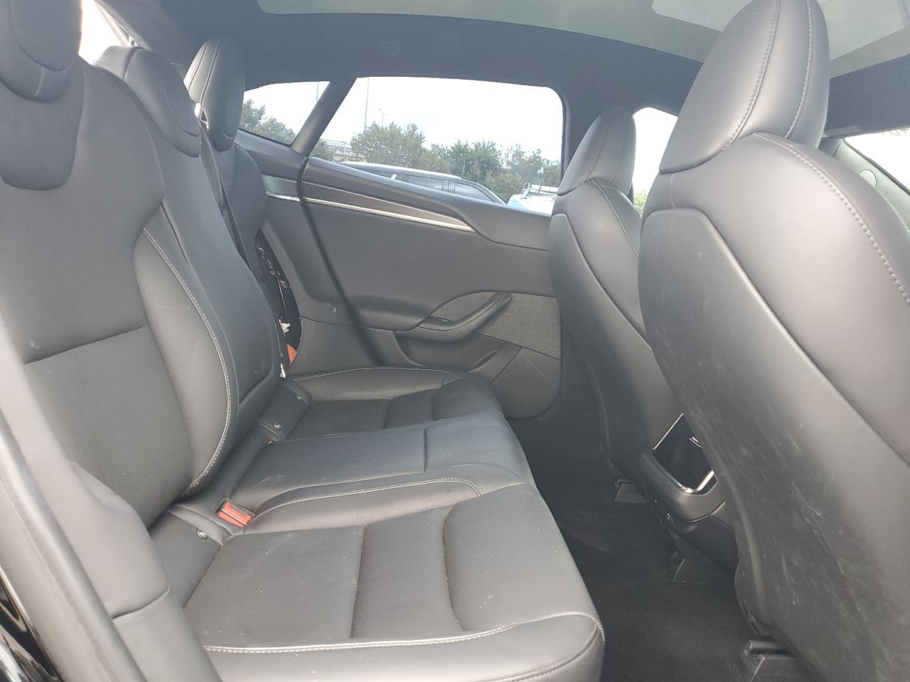 2021 TESLA MODEL S