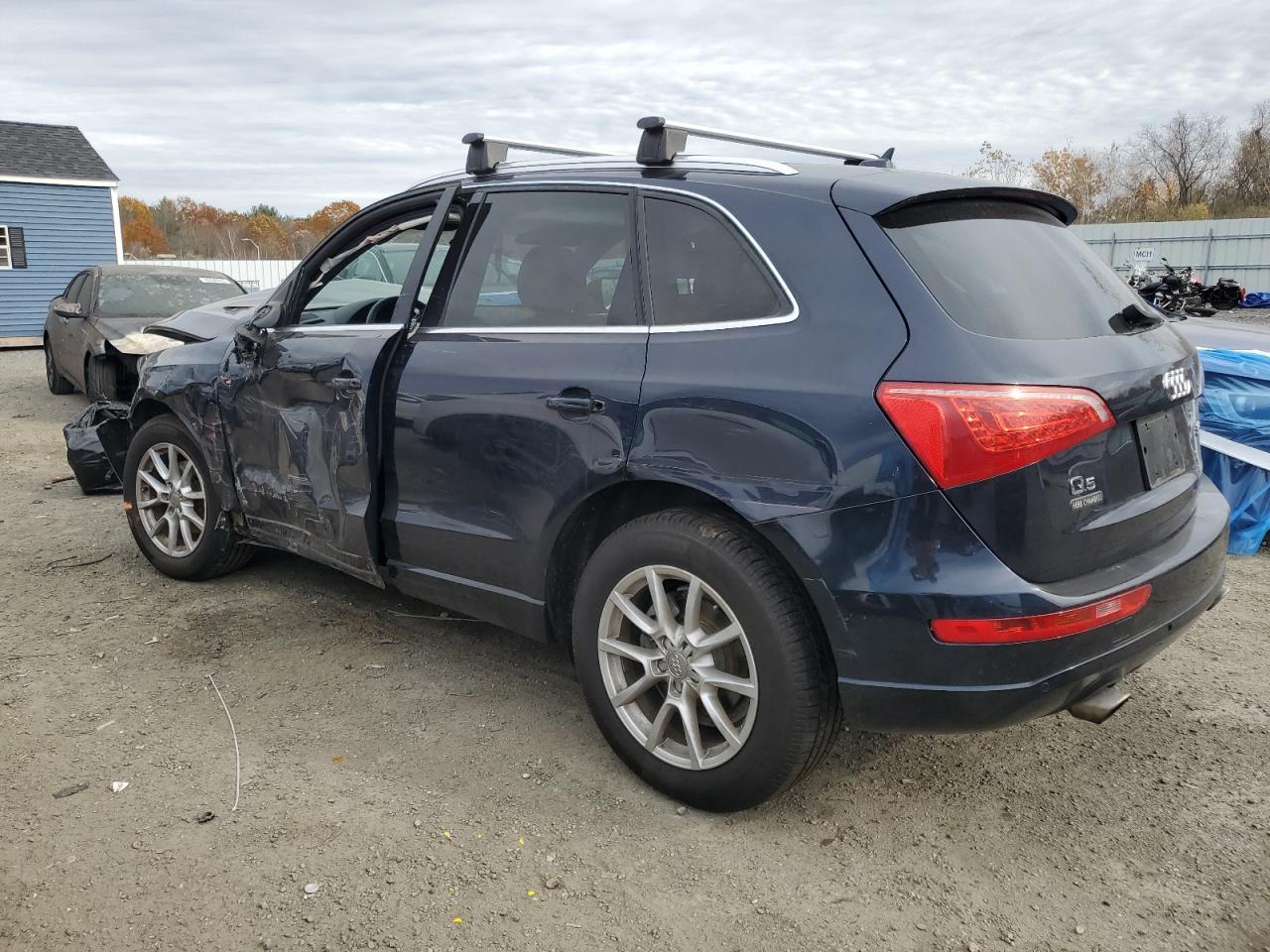 2010 AUDI Q5