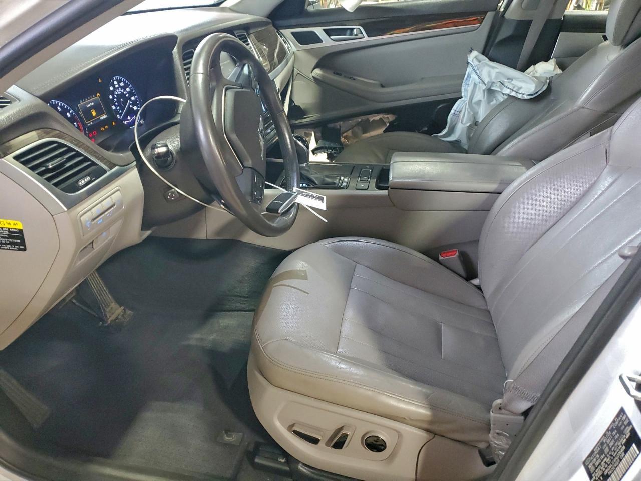 2017 GENESIS G80