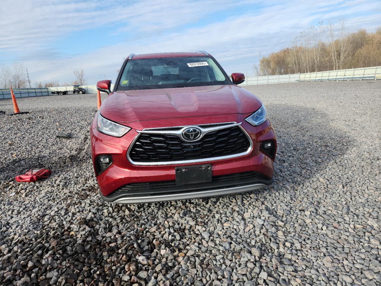 2020 TOYOTA HIGHLANDER