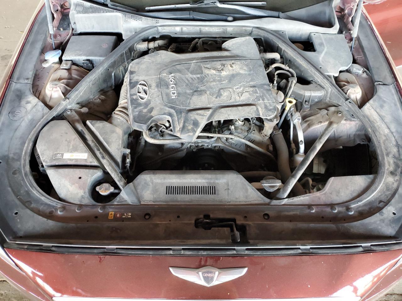 2015 HYUNDAI GENESIS