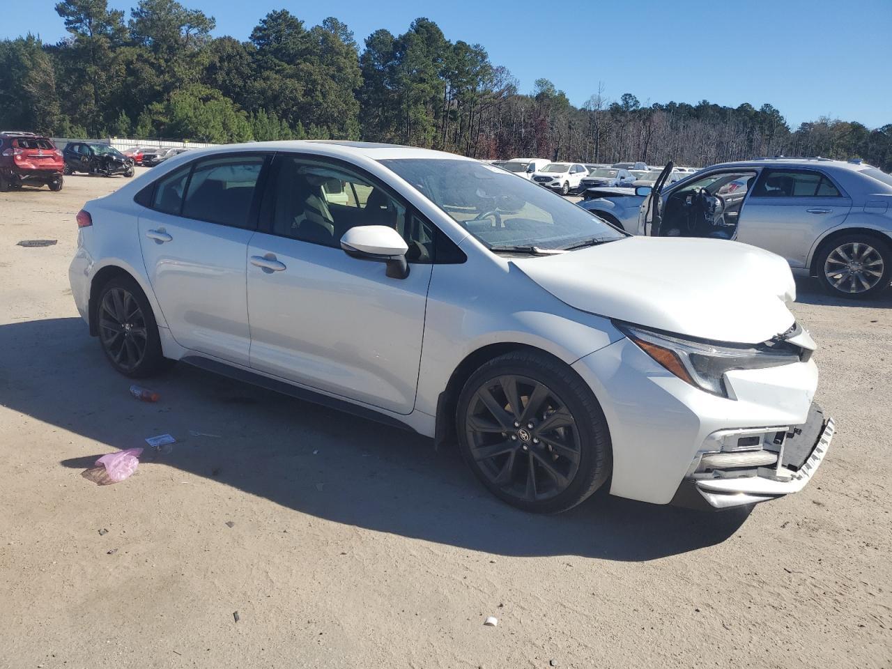 2024 TOYOTA COROLLA