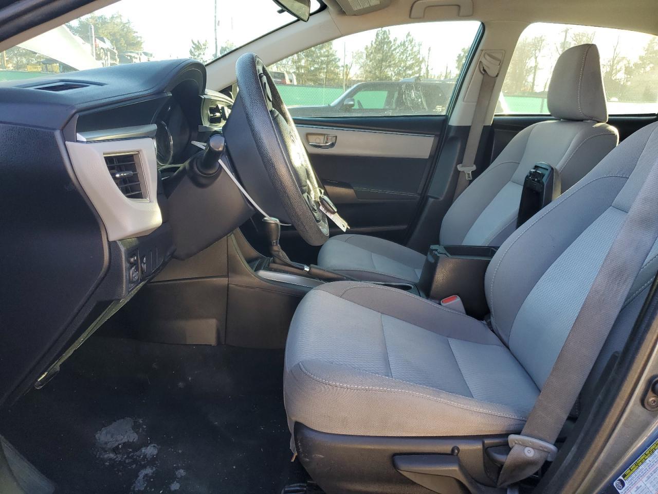 2016 TOYOTA COROLLA