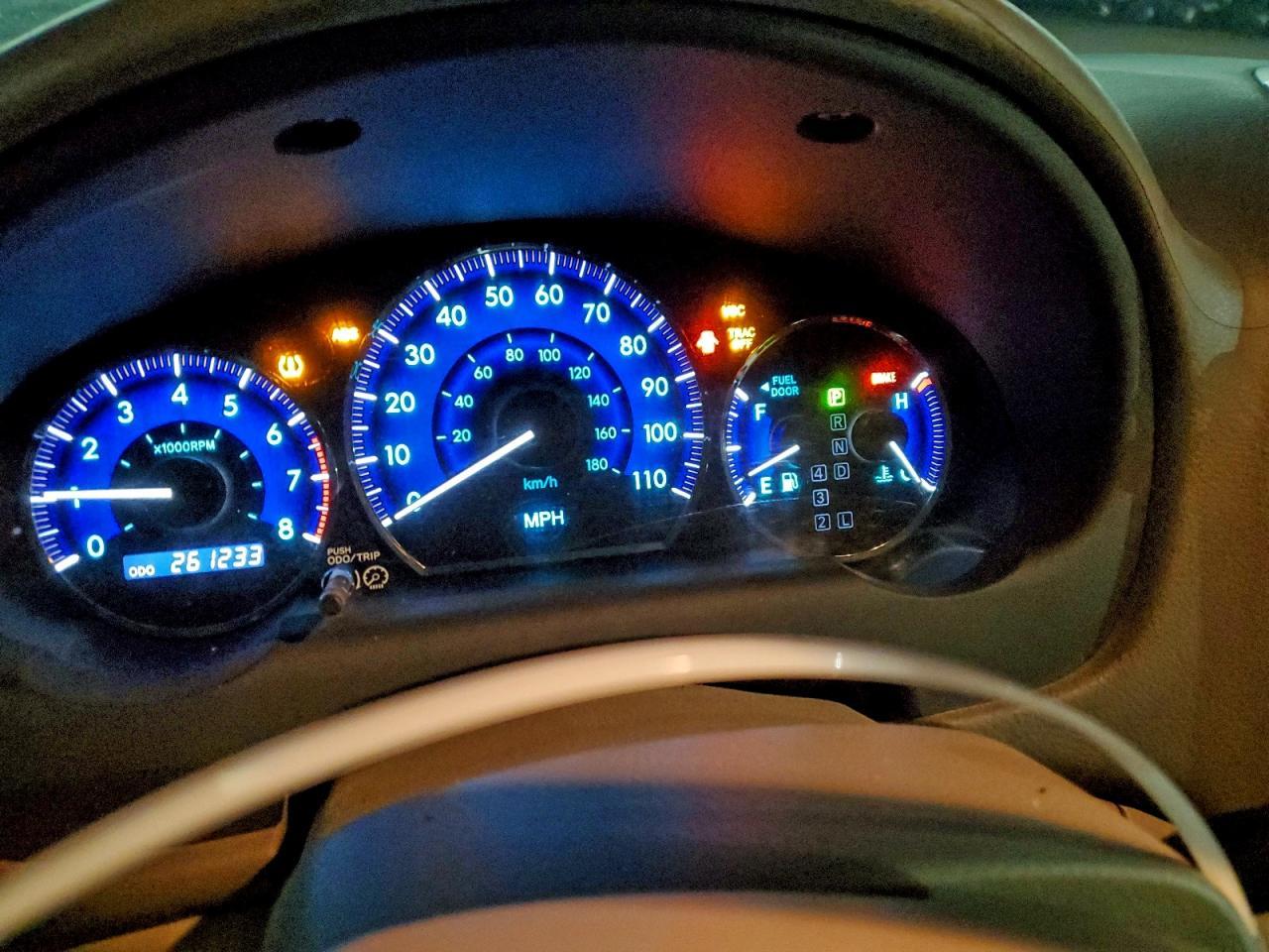 2009 TOYOTA SIENNA