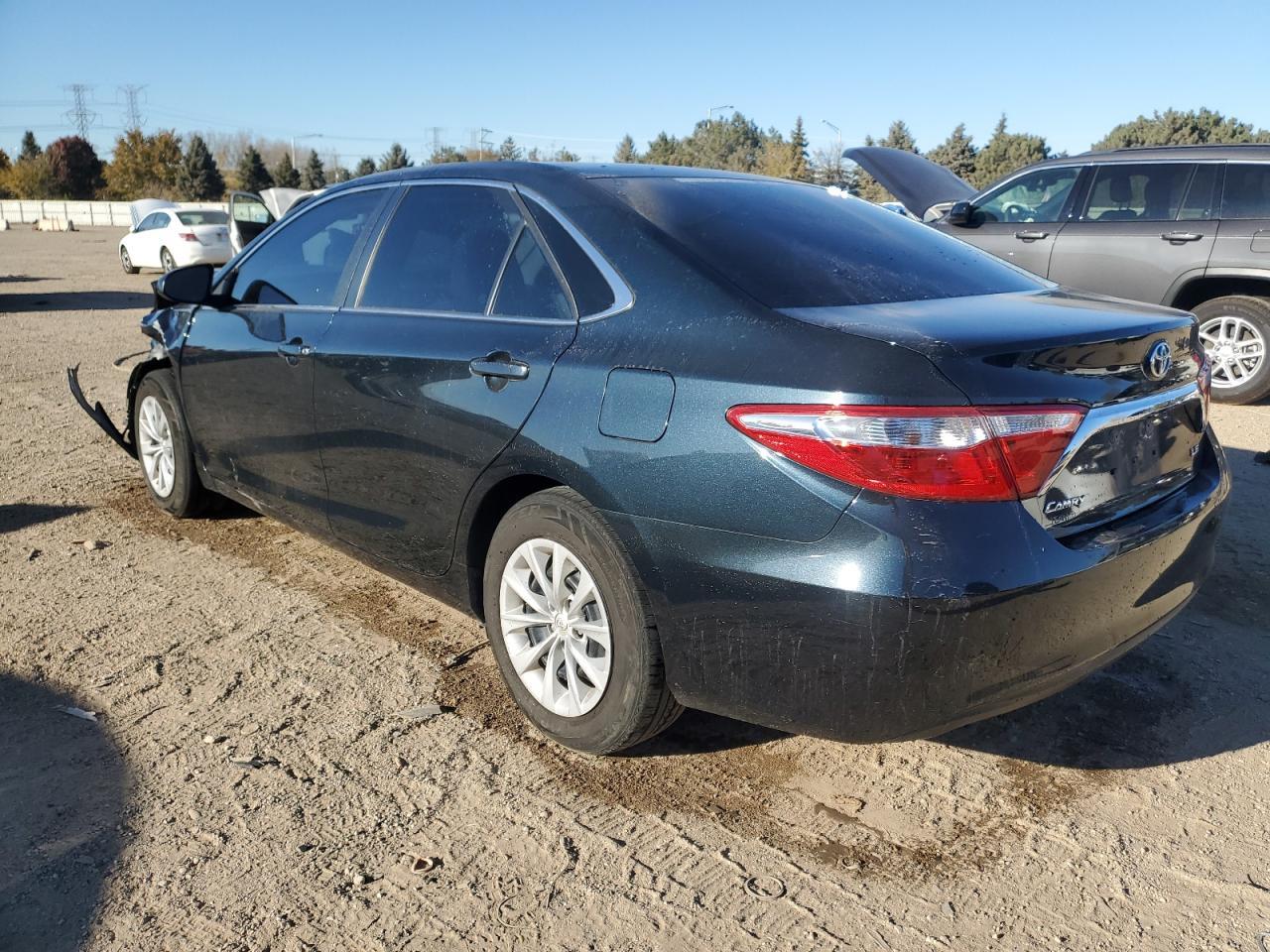 2017 TOYOTA CAMRY