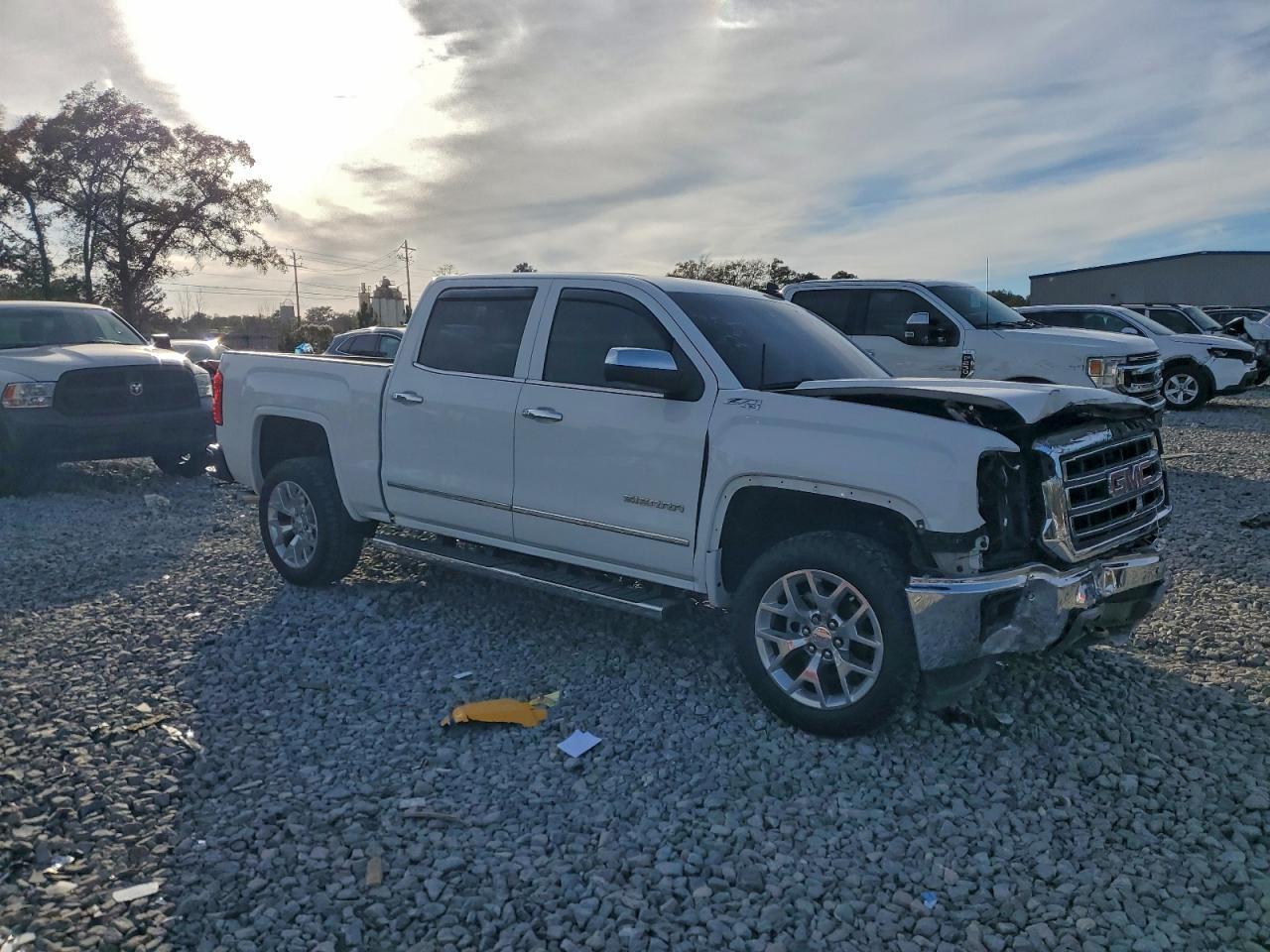 2015 GMC Sierra