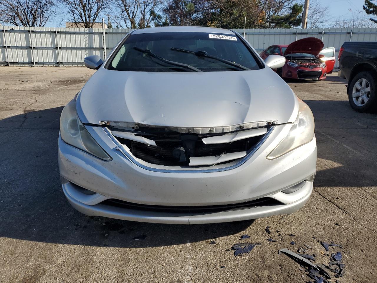 2011 HYUNDAI SONATA