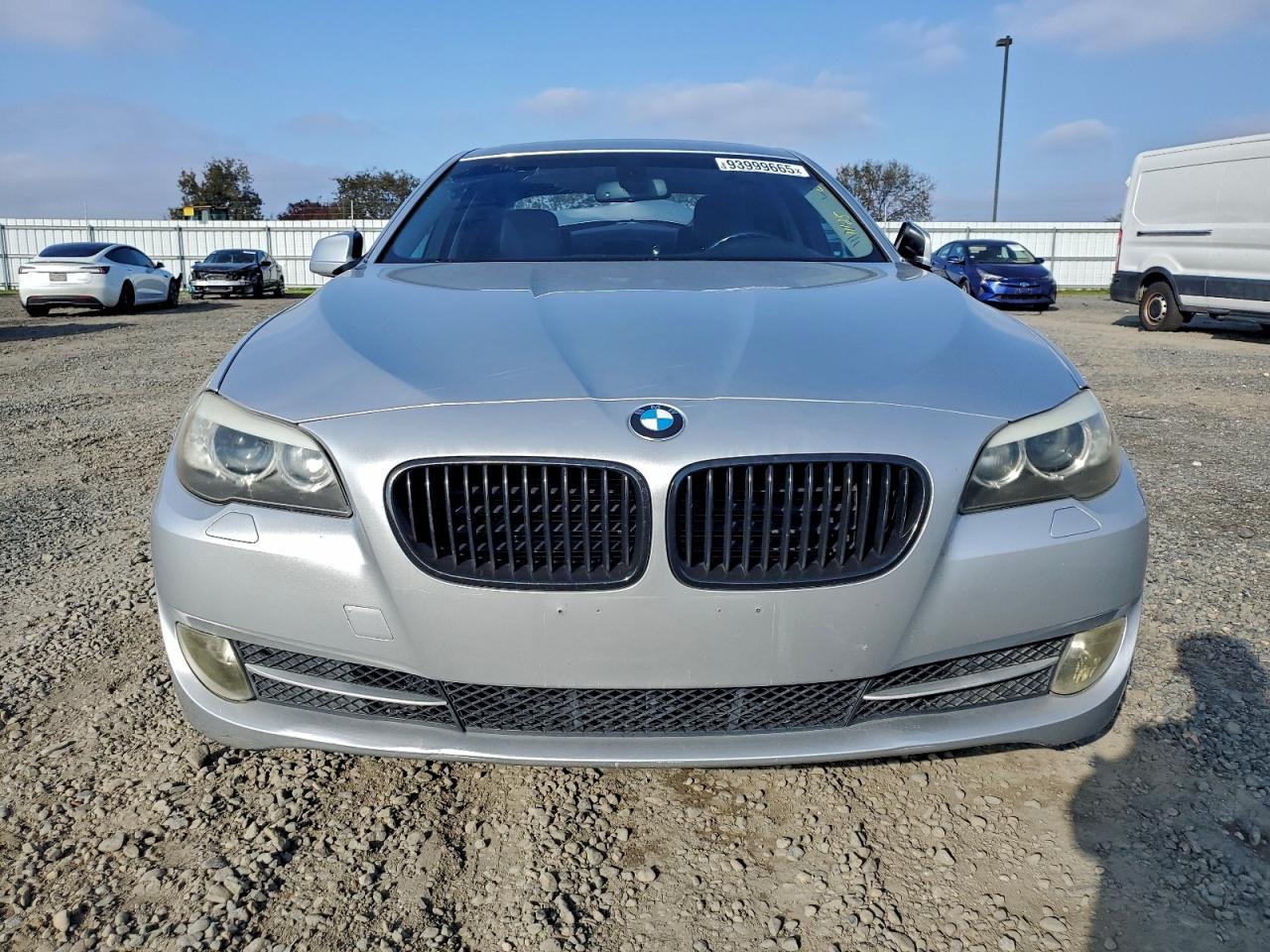 2011 BMW 5 series