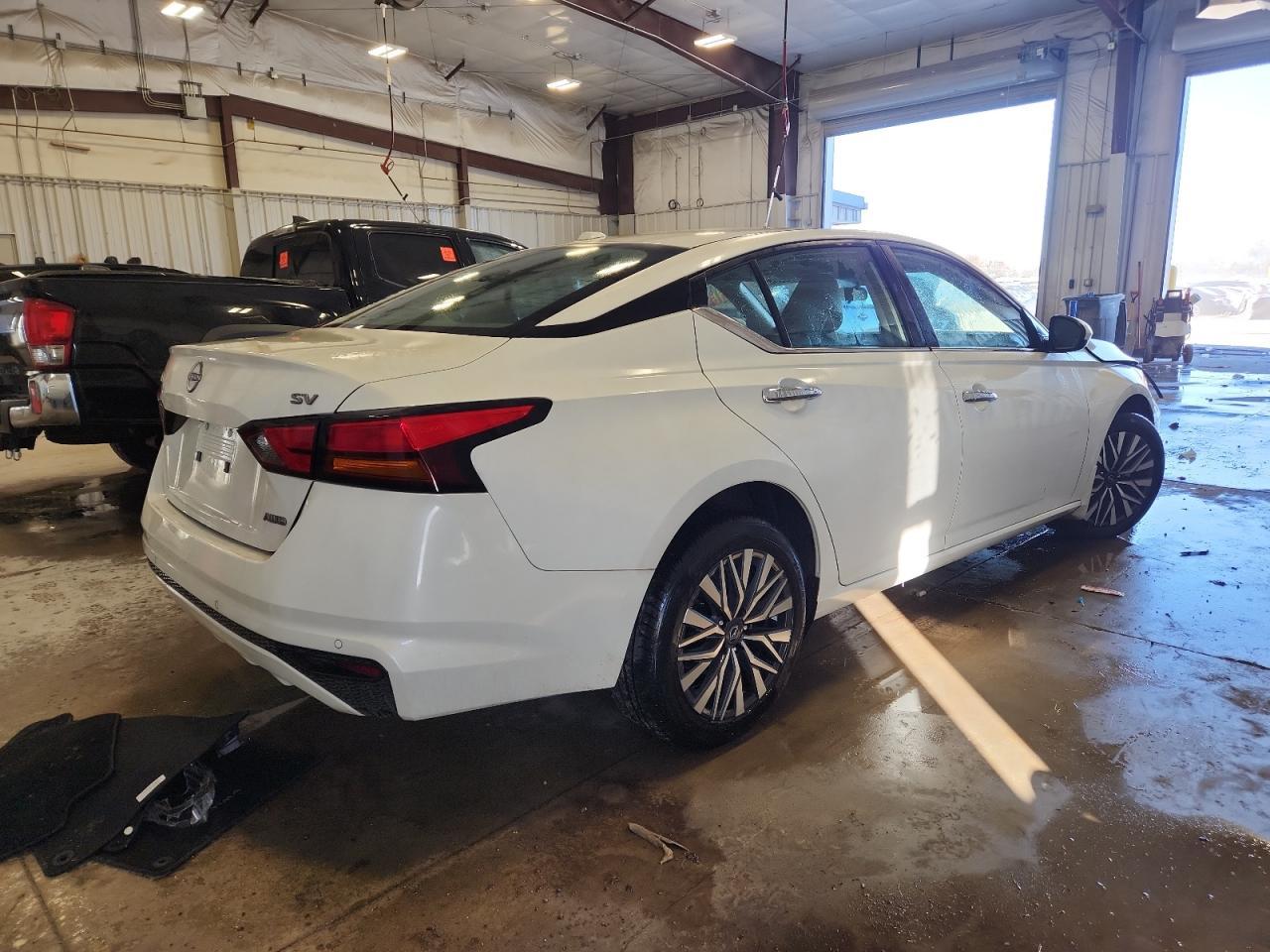 2023 NISSAN ALTIMA