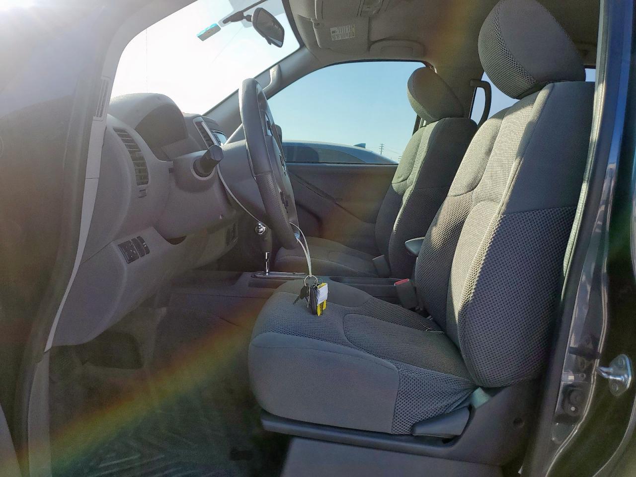 2017 NISSAN Frontier