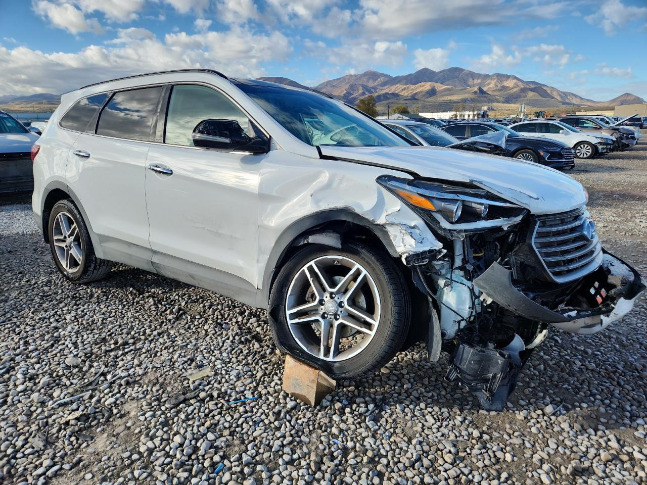 2017 HYUNDAI SANTA FE