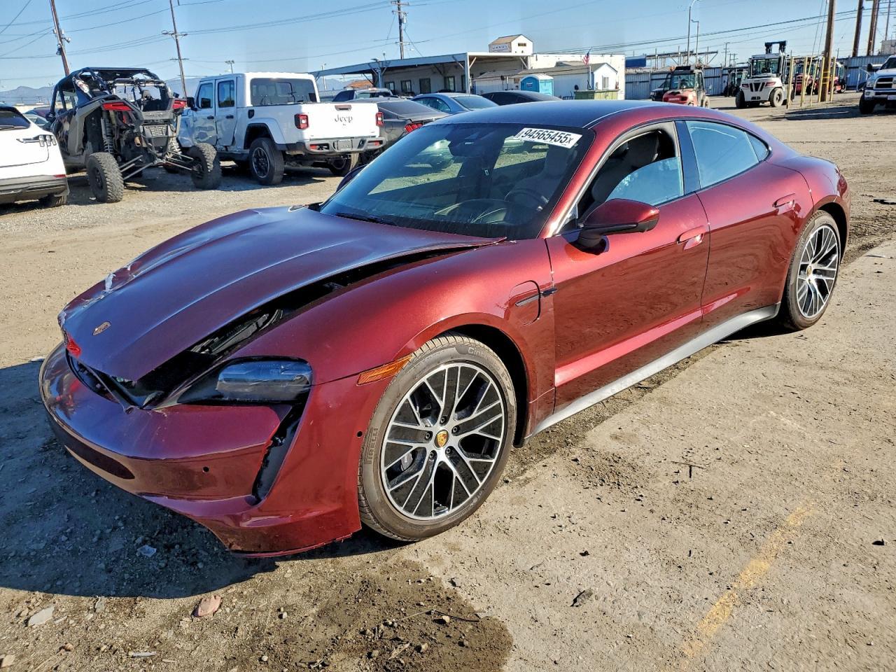 2023 PORSCHE Taycan