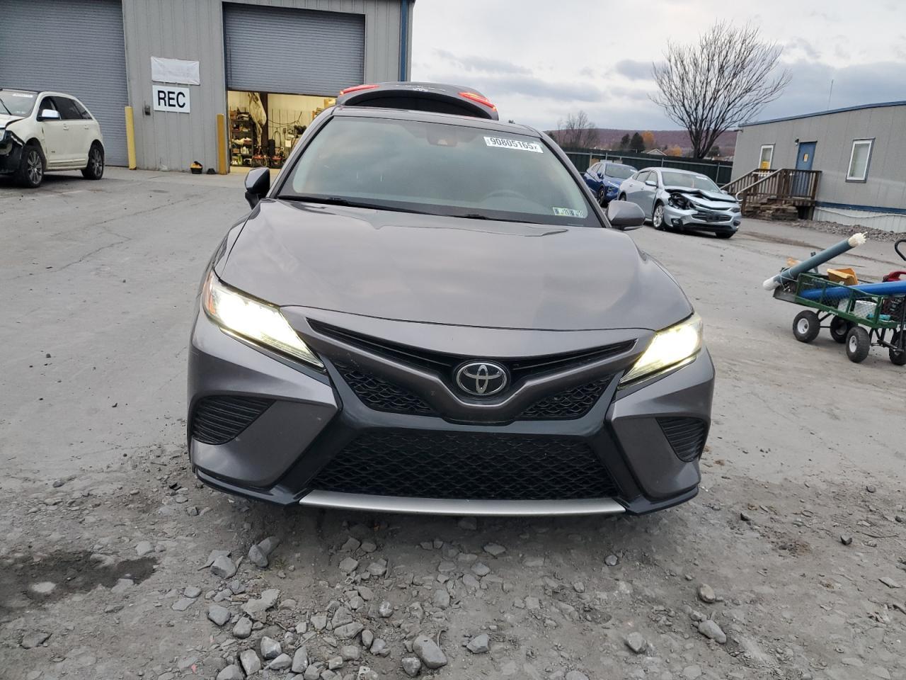 2019 TOYOTA CAMRY