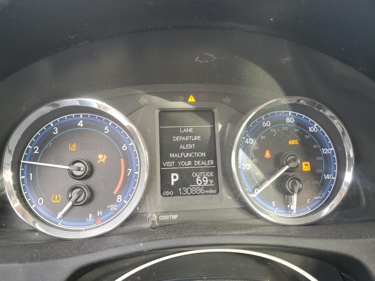 2019 TOYOTA COROLLA