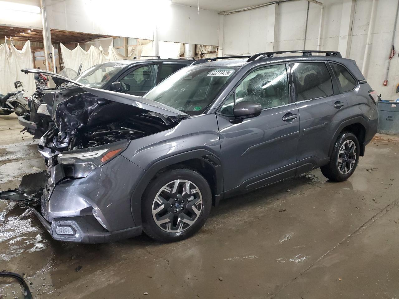 2025 SUBARU FORESTER