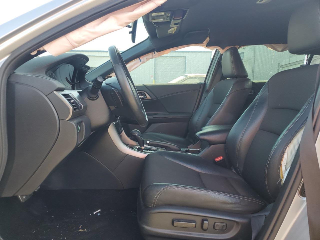 2017 HONDA ACCORD
