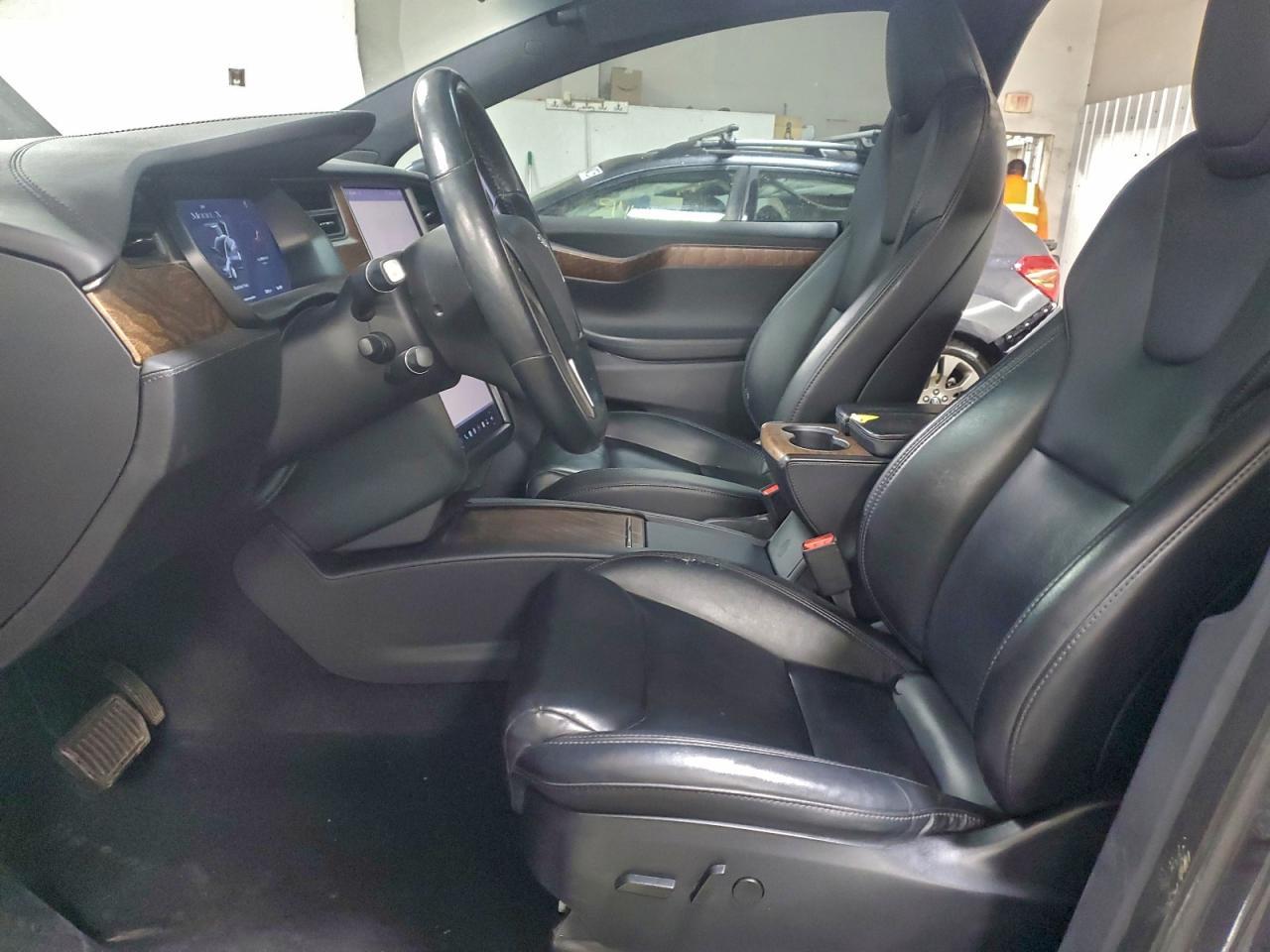2021 TESLA MODEL X