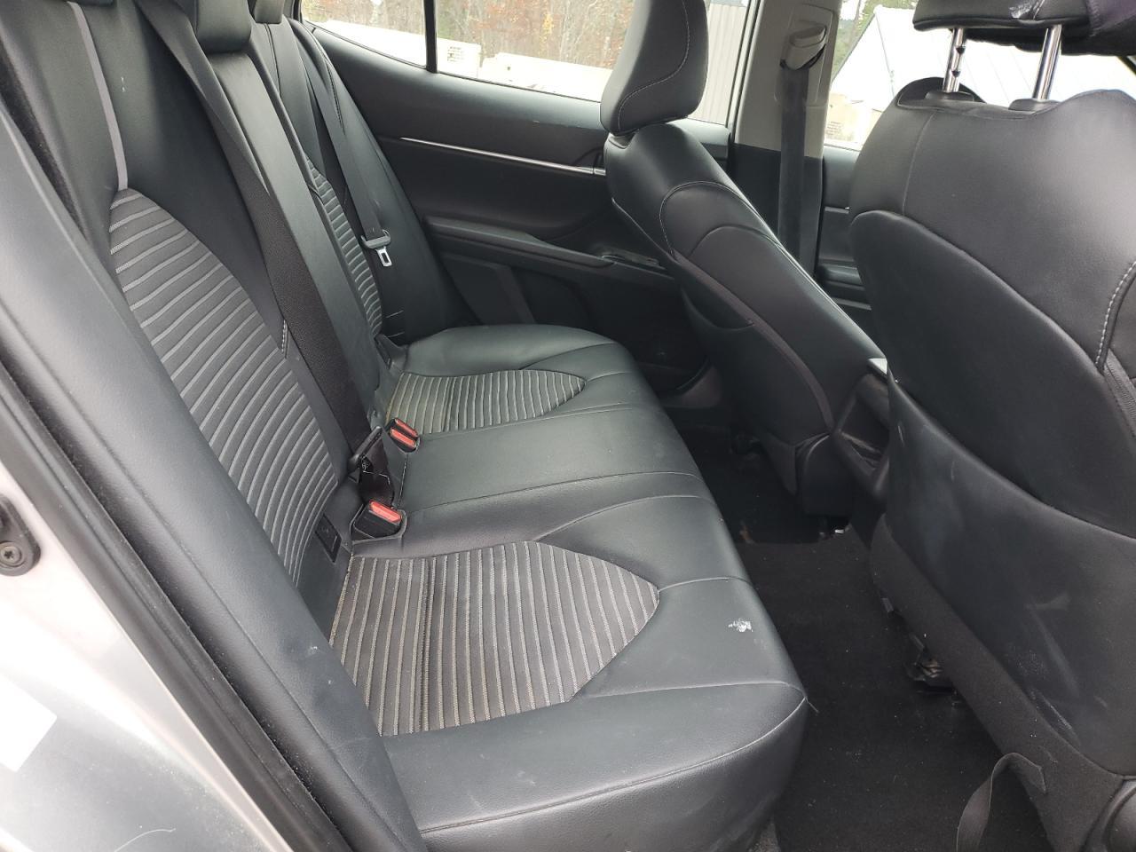 2019 TOYOTA CAMRY