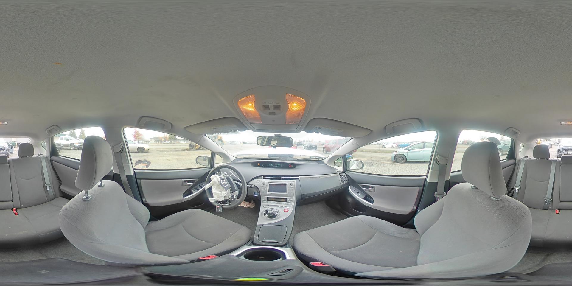 2012 TOYOTA Prius Plug-In