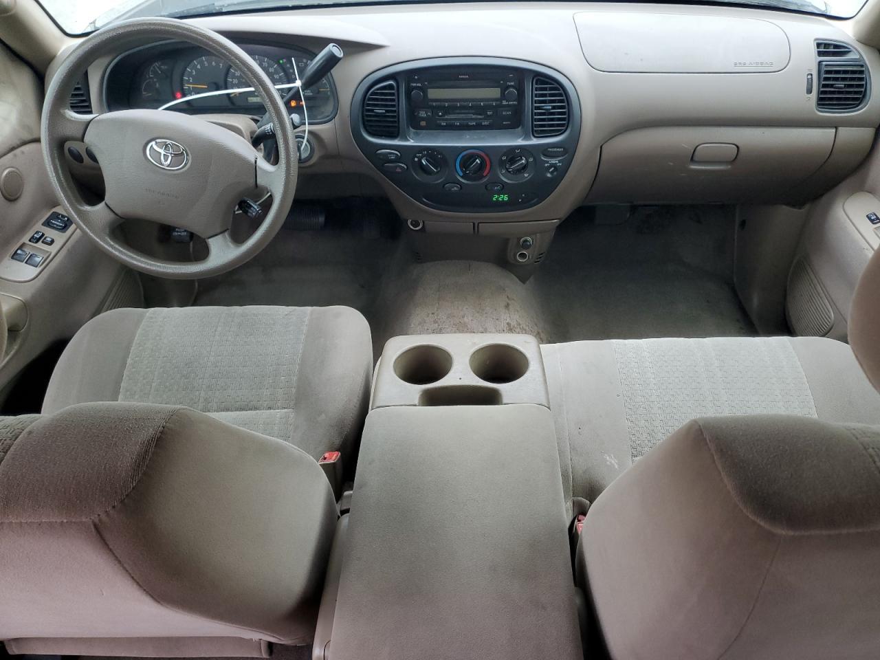 2004 TOYOTA TUNDRA