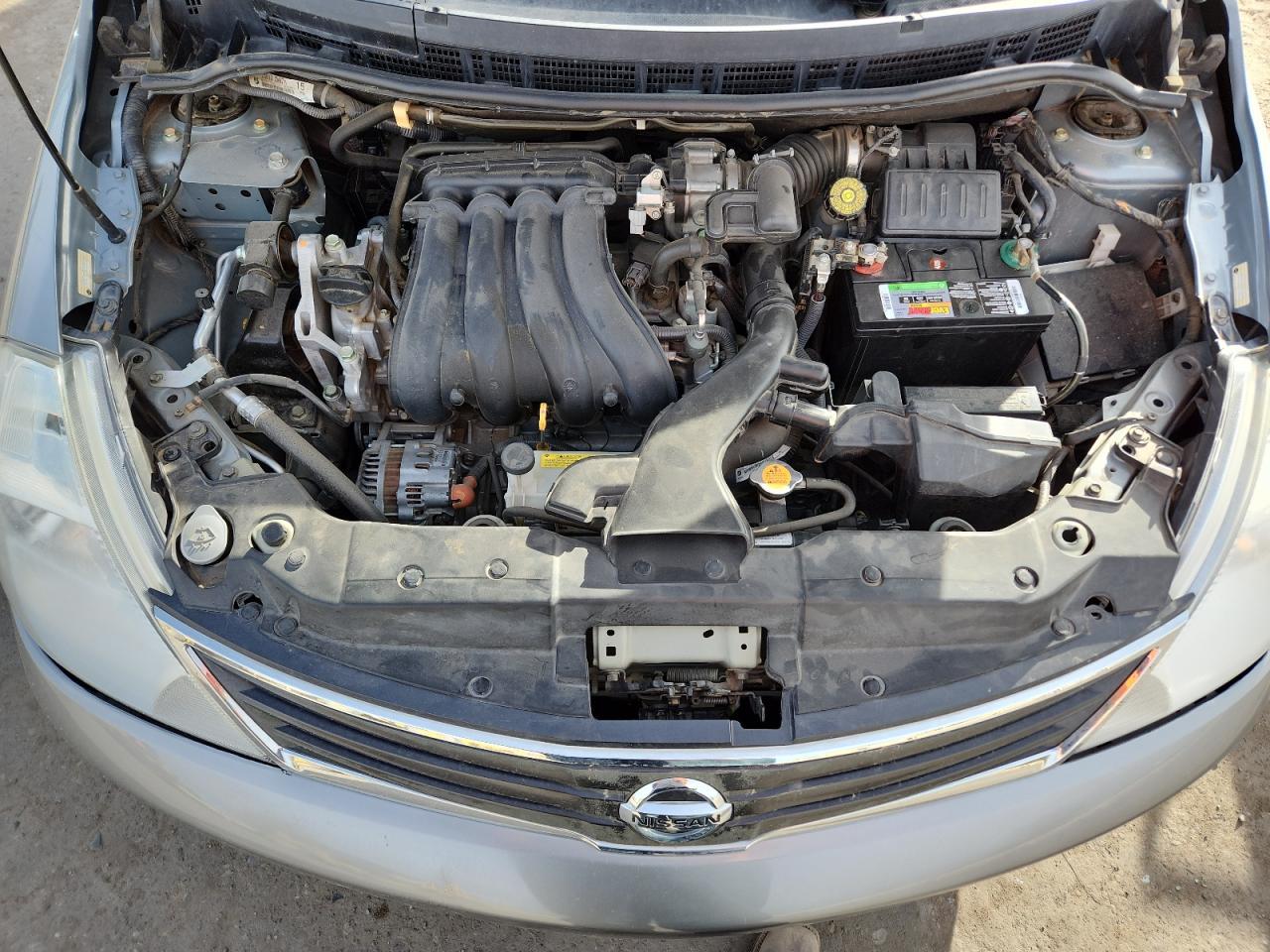 2012 NISSAN VERSA