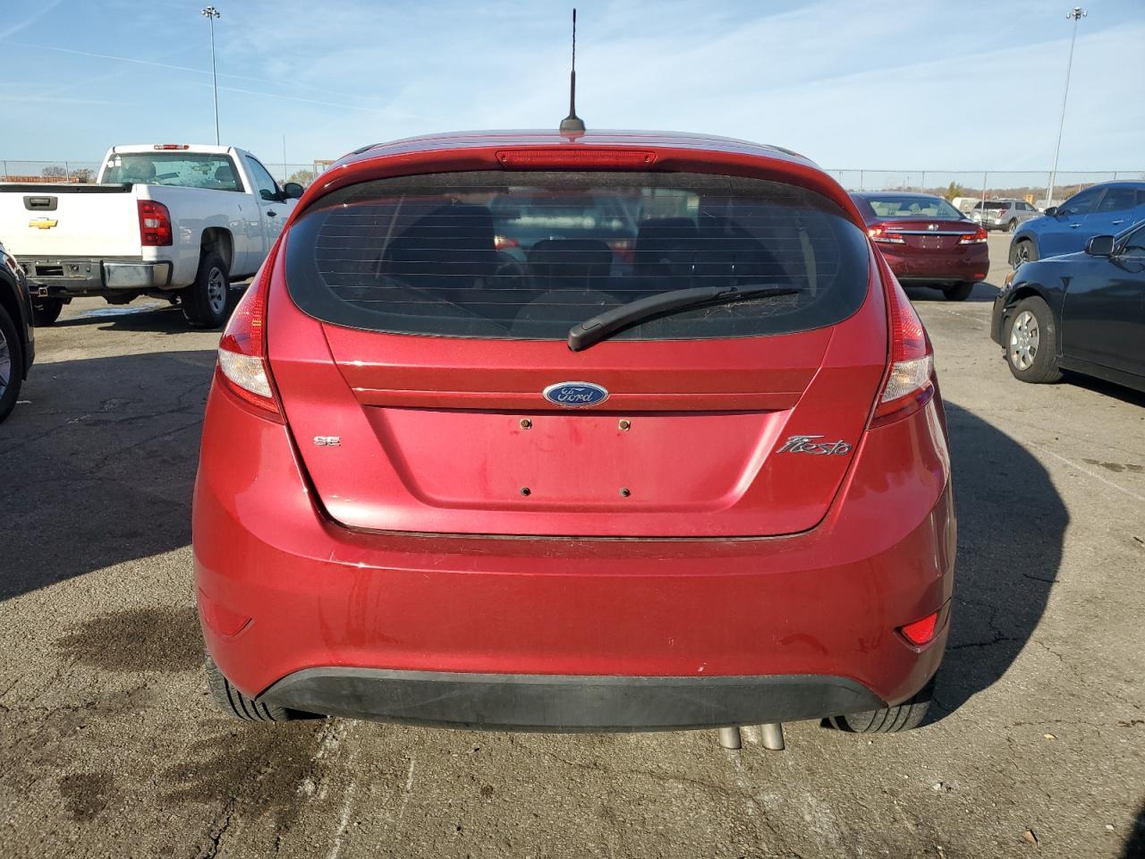 2012 FORD Fiesta