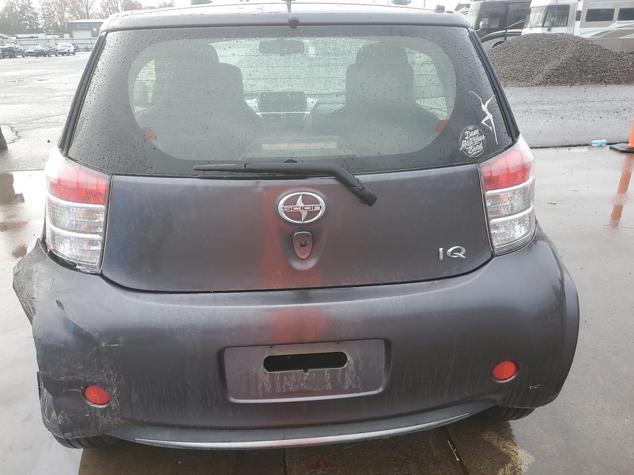 2013 TOYOTA SCION