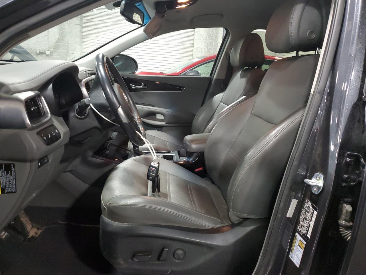 2016 KIA SORENTO