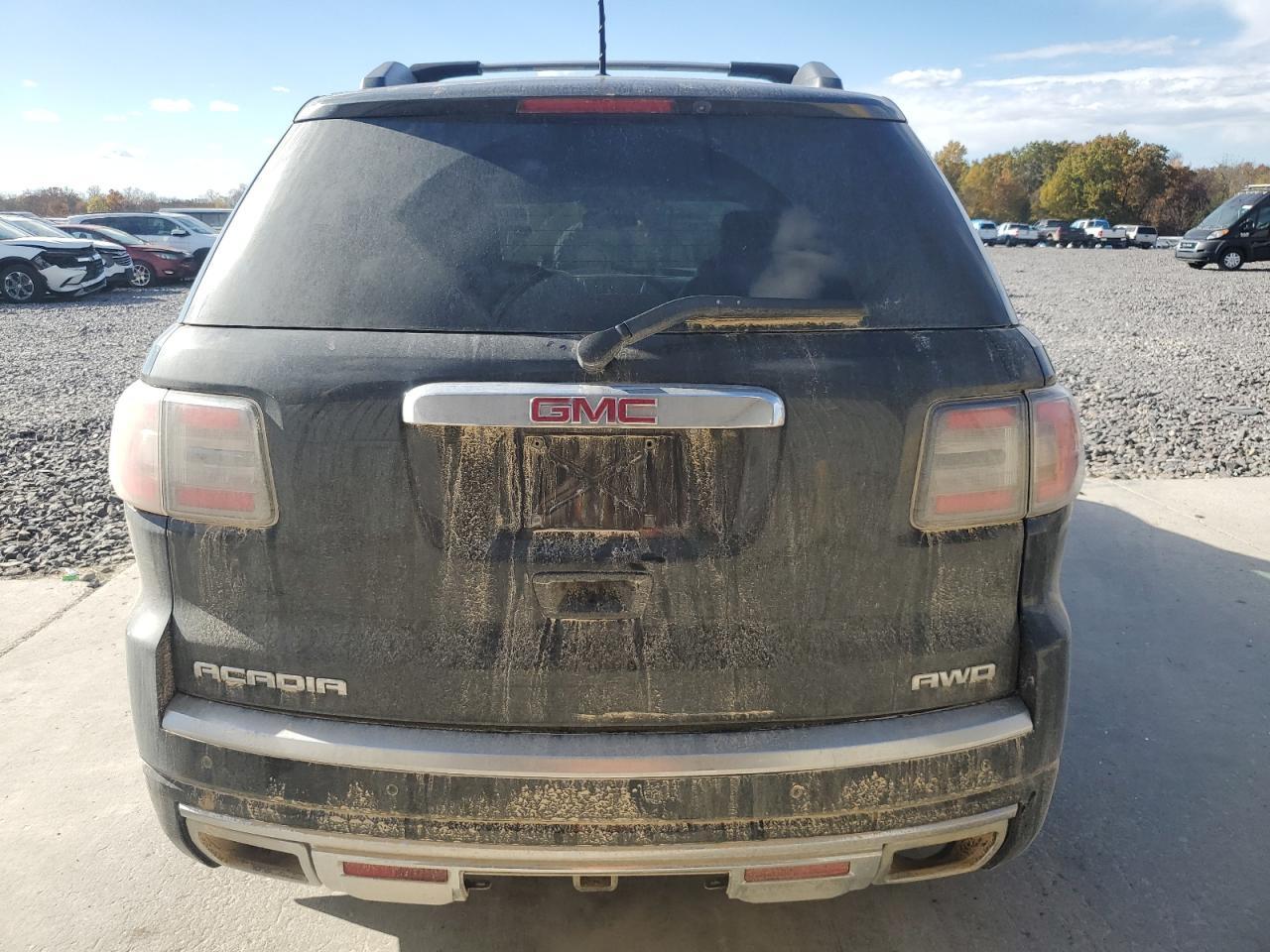 2013 GMC ACADIA
